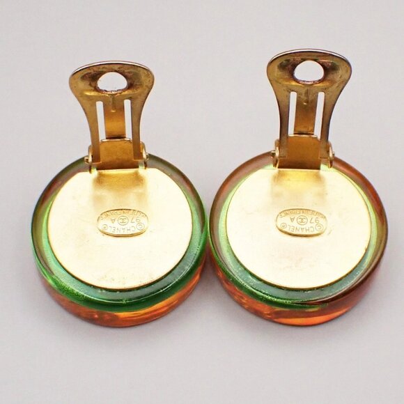 CHANEL CC Holographic Aurora Round Button Earrings 97A Clip-On Vintage - Picture 7 of 10